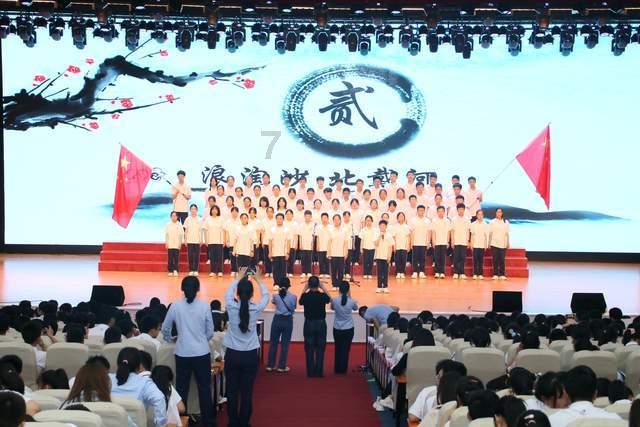 宁铁顺达通市场举办首届“年货节”保障春节市场供应充足
